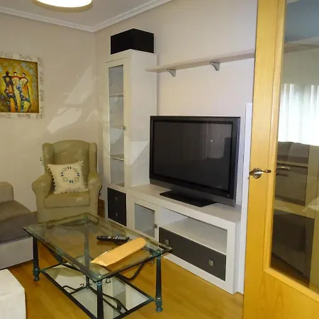 Real 10 Apartment